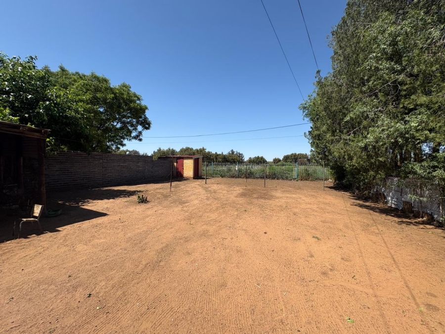 2 Bedroom Property for Sale in Bloemhof North West